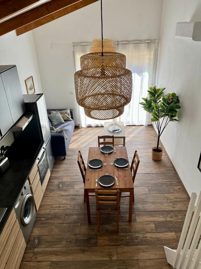 Maisonnette Avec Petite Foret Valréas Extérieur photo